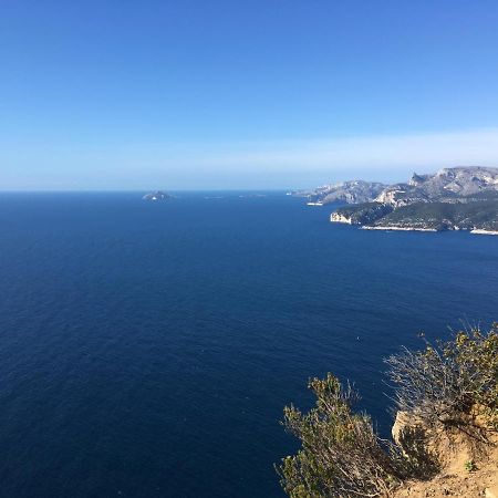 By Cassis Chambre Privee Dans Maison Familiale Εξωτερικό φωτογραφία